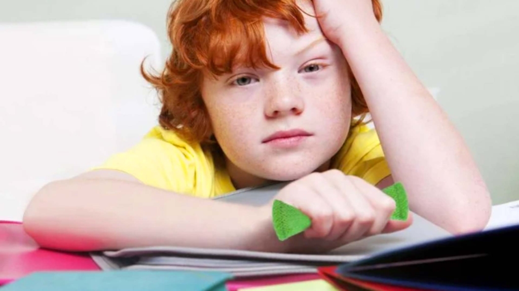 L’ADHD (Disturbo da Deficit di Attenzione e Iperattività) è una condizione che può influenzare la concentrazione, la gestione del tempo, l’impulsività e la regolazione emotiva.